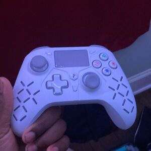 Wireless Game Controller - White
